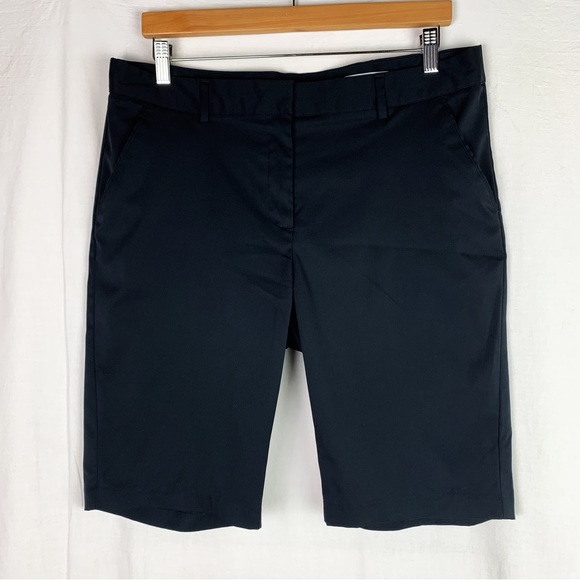 Greg Norman Black Bermuda Golf Everbest Shorts Women's sz 12 - Picture 1 of 8